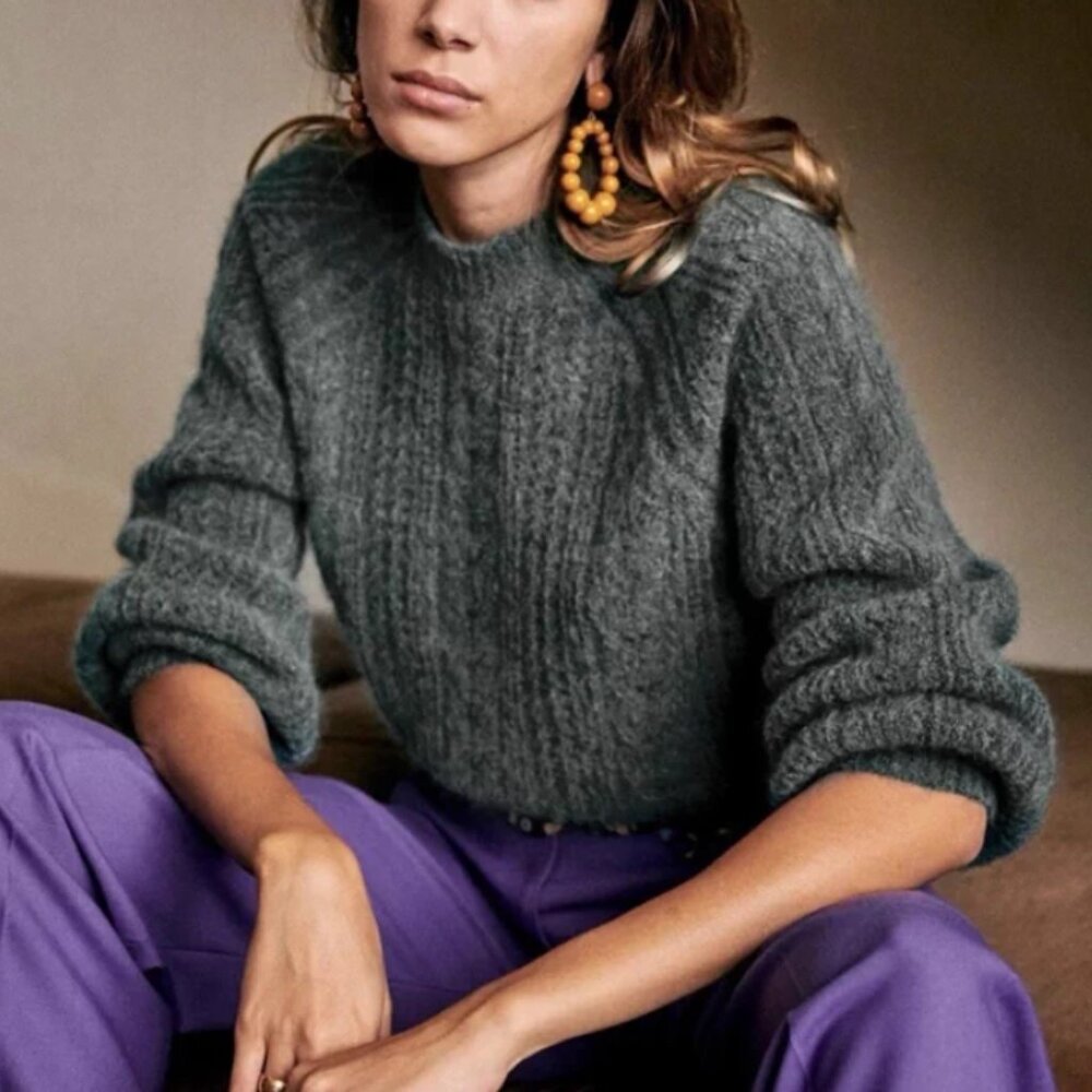 Cozy Crewneck Mohair Blend Sweater - Green